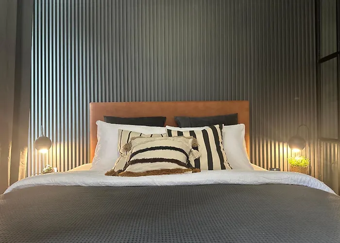 Апартаменти Markos